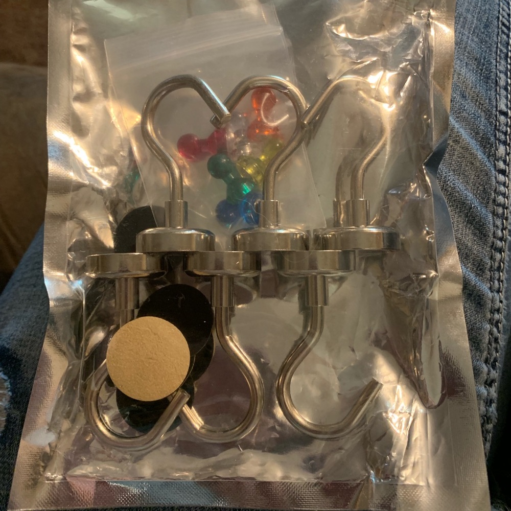 Magnetic Hooks